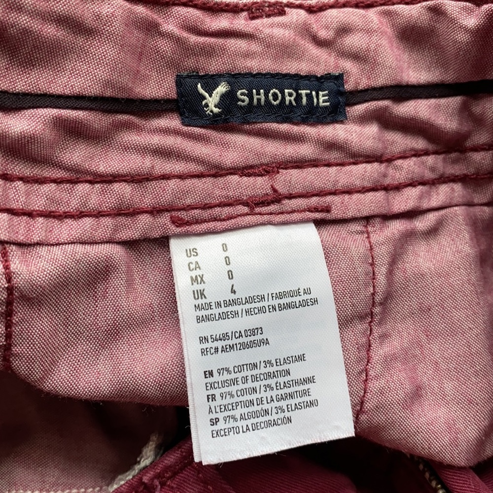 Maroon shorts - Picture 3 of 5
